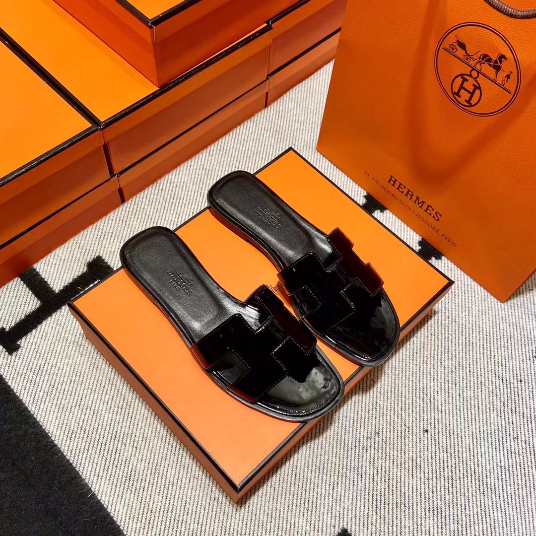 에르메스 올수공 오란 슬리퍼 샌들 페이던트 36